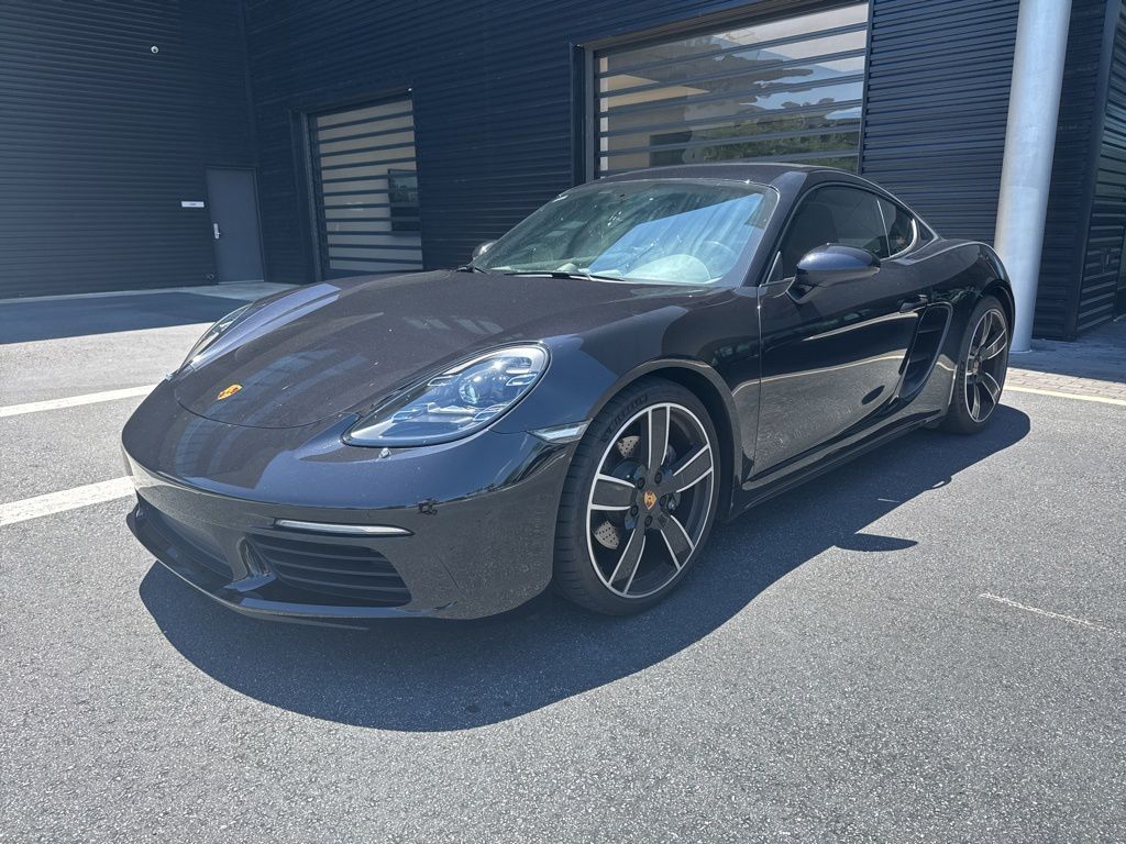 2025 Porsche 718's photo