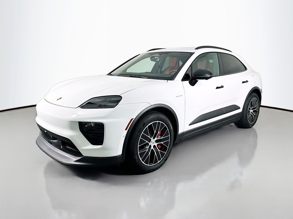 2025 Porsche Macan S's photo
