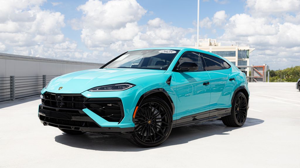 2025 Lamborghini Urus 4.0 V8 PHEV SE's photo