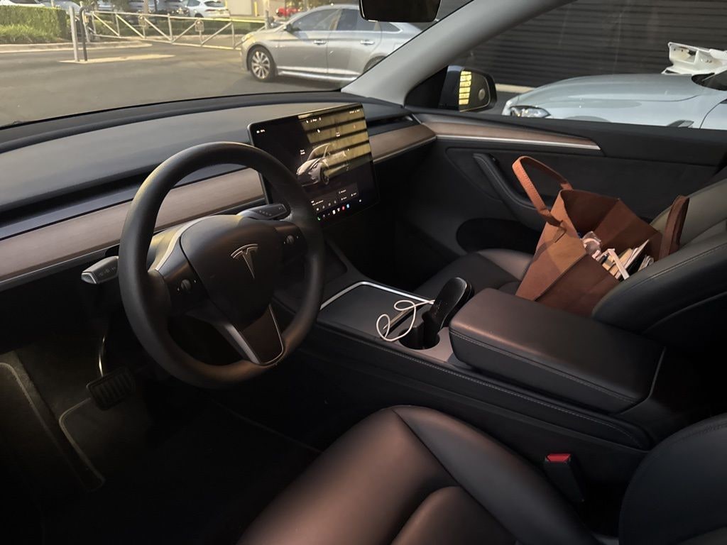 Used 2023 Tesla Model Y Long Range SUV