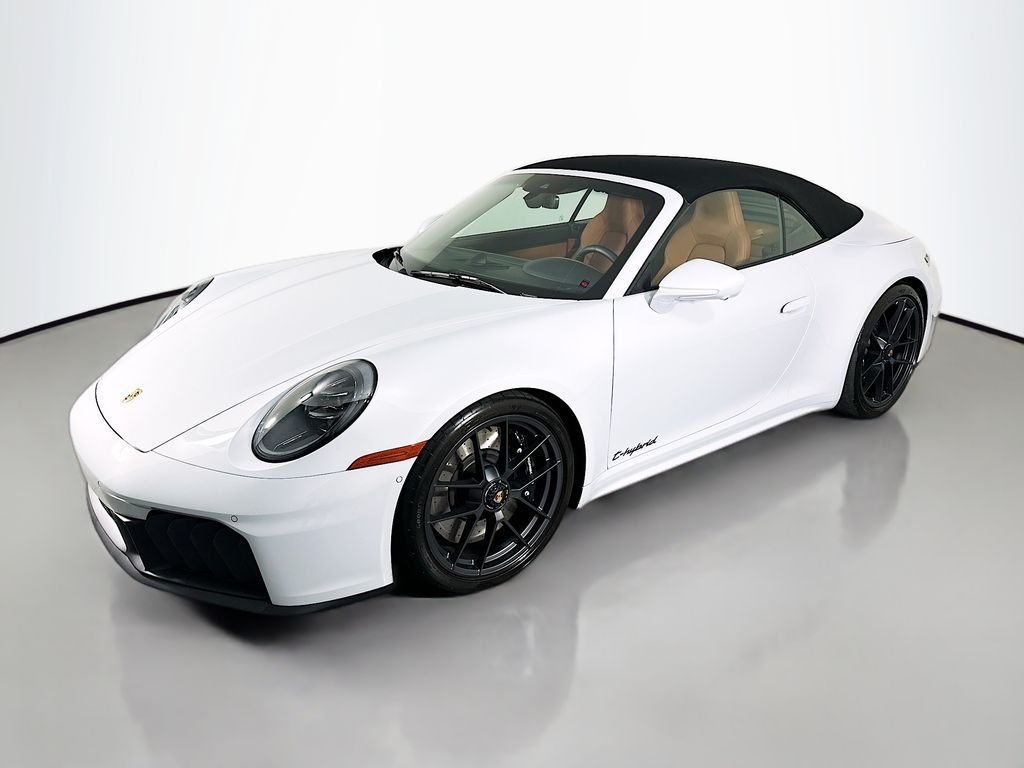 2026 Porsche 911 Carrera 4 GTS Cabriolet's photo
