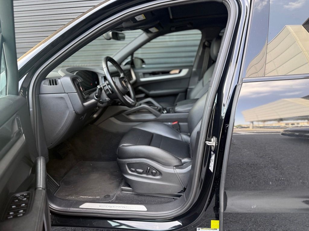 Certified 2024 Porsche Cayenne SUV
