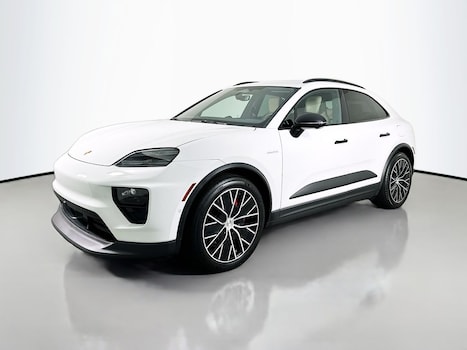 2025 Porsche Macan Electric 4S SUV