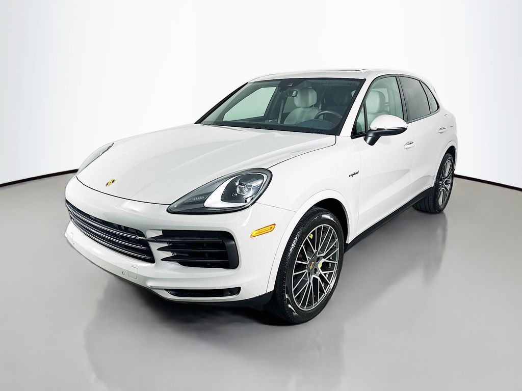2023 Porsche Cayenne Platinum Edition