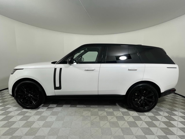 Used 2023 Land Rover Range Rover SE with VIN SALKP9E77PA029894 for sale in Orlando, FL