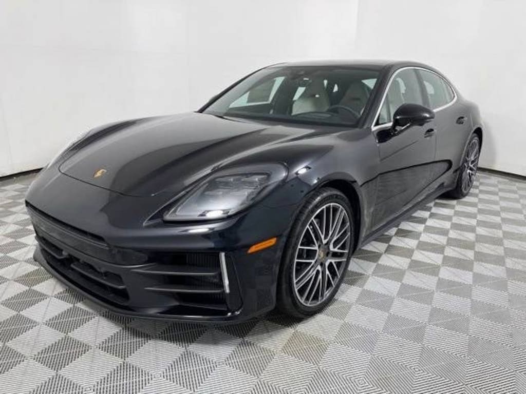 New 2025 Porsche Panamera Hatchback