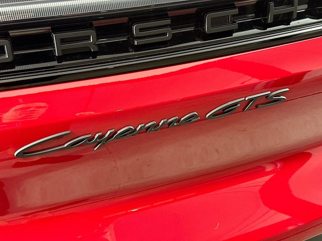 2025 Porsche Cayenne GTS - Photo 34
