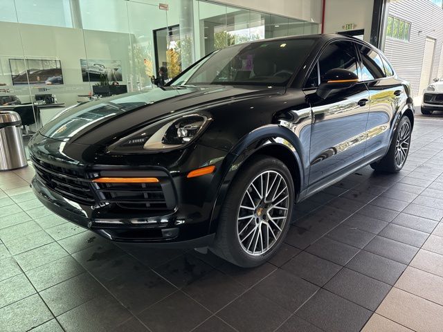 2021 Porsche Cayenne Coup Base's photo