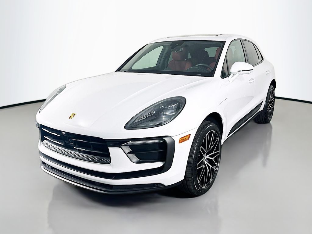 2026 Porsche Macan's photo
