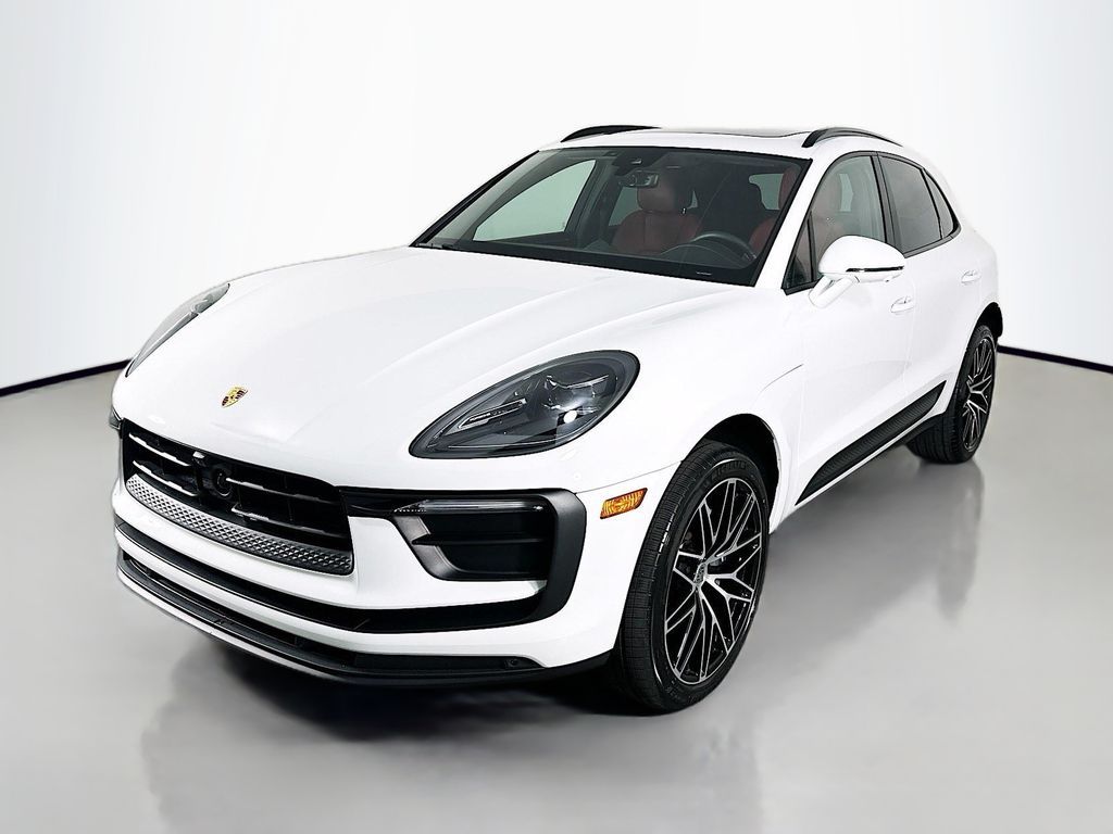 2026 Porsche Macan's photo