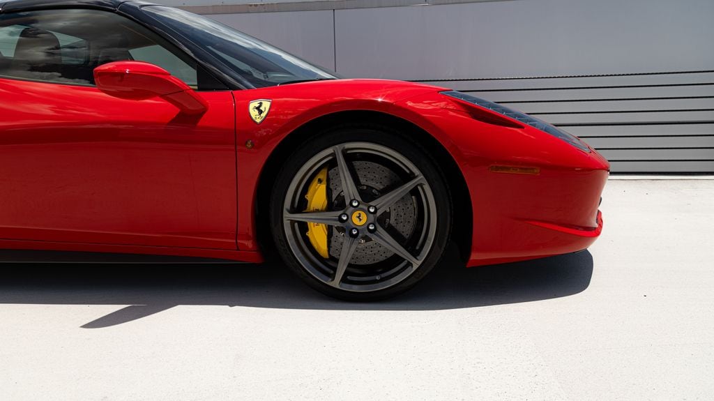 Used 2015 Ferrari 458 Spider Base Convertible