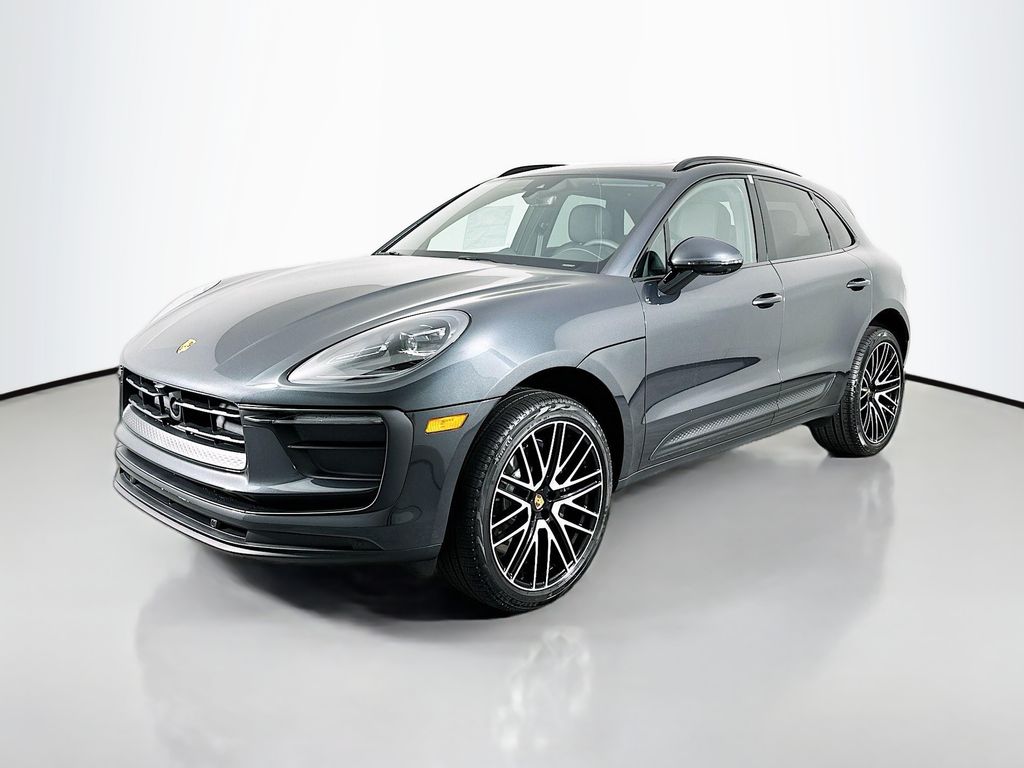 2026 Porsche Macan's photo