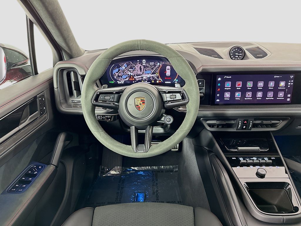 2025 Porsche Cayenne GTS - Photo 25