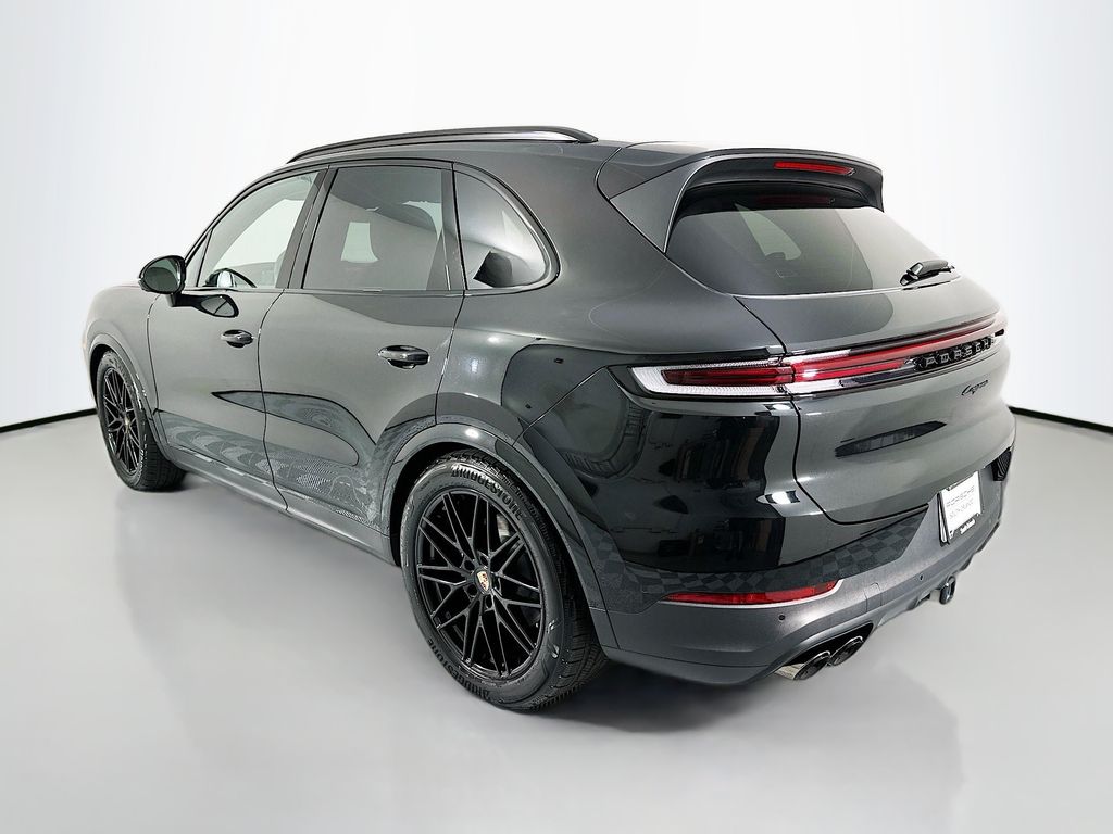 2026 Porsche Cayenne Base - Photo 3