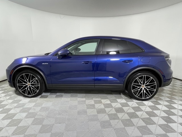 Certified 2024 Porsche Macan Base with VIN WP1AA2XA8RL001562 for sale in Orlando, FL