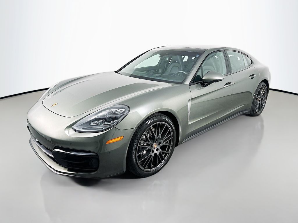 2023 Porsche Panamera Platinum Edition