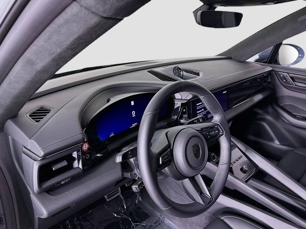 New 2025 Porsche Macan Electric Turbo SUV