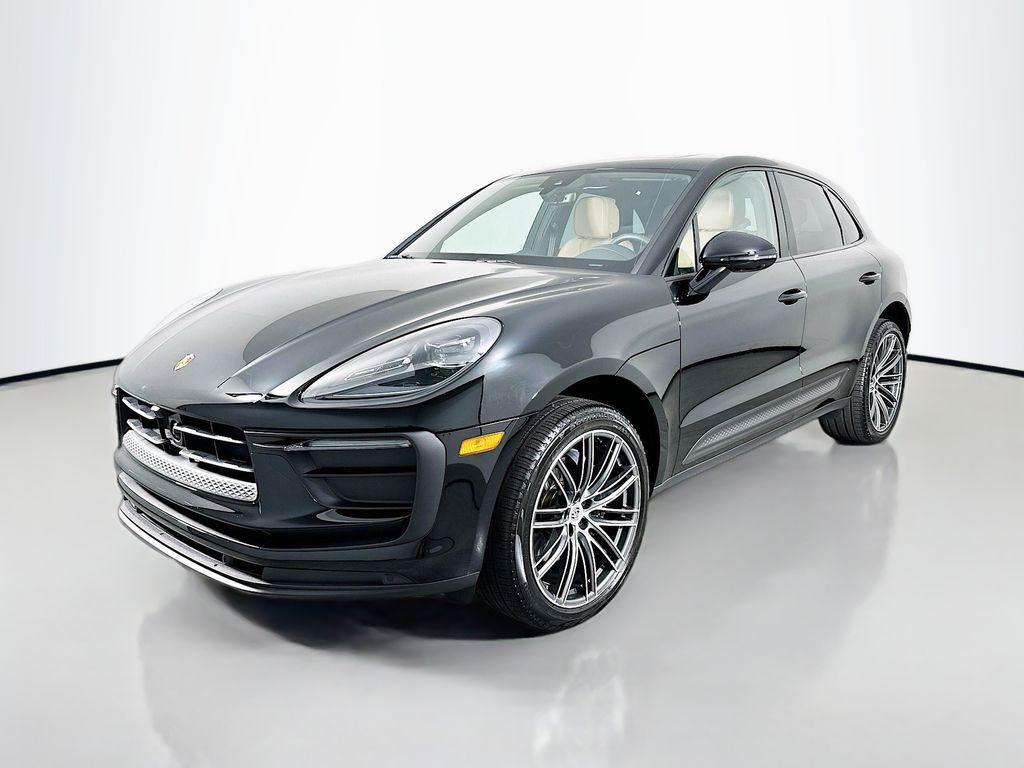 2026 Porsche Macan T
