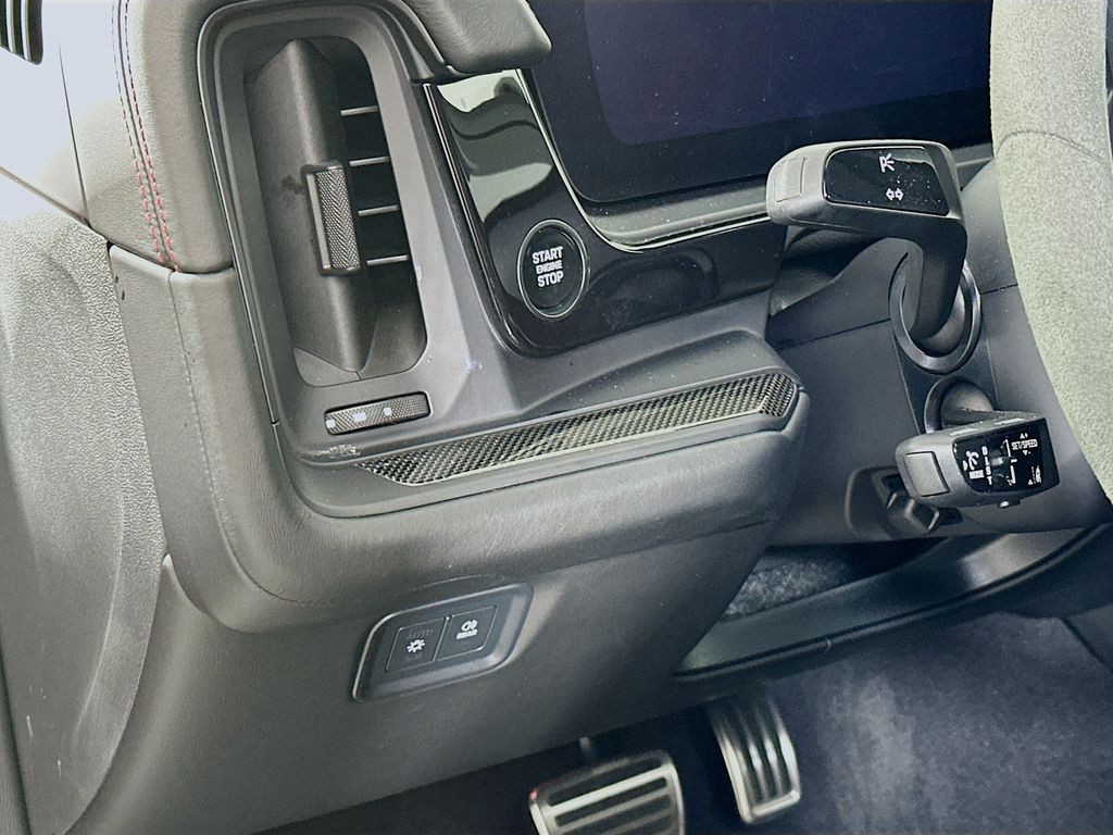 2025 Porsche Cayenne GTS - Photo 11