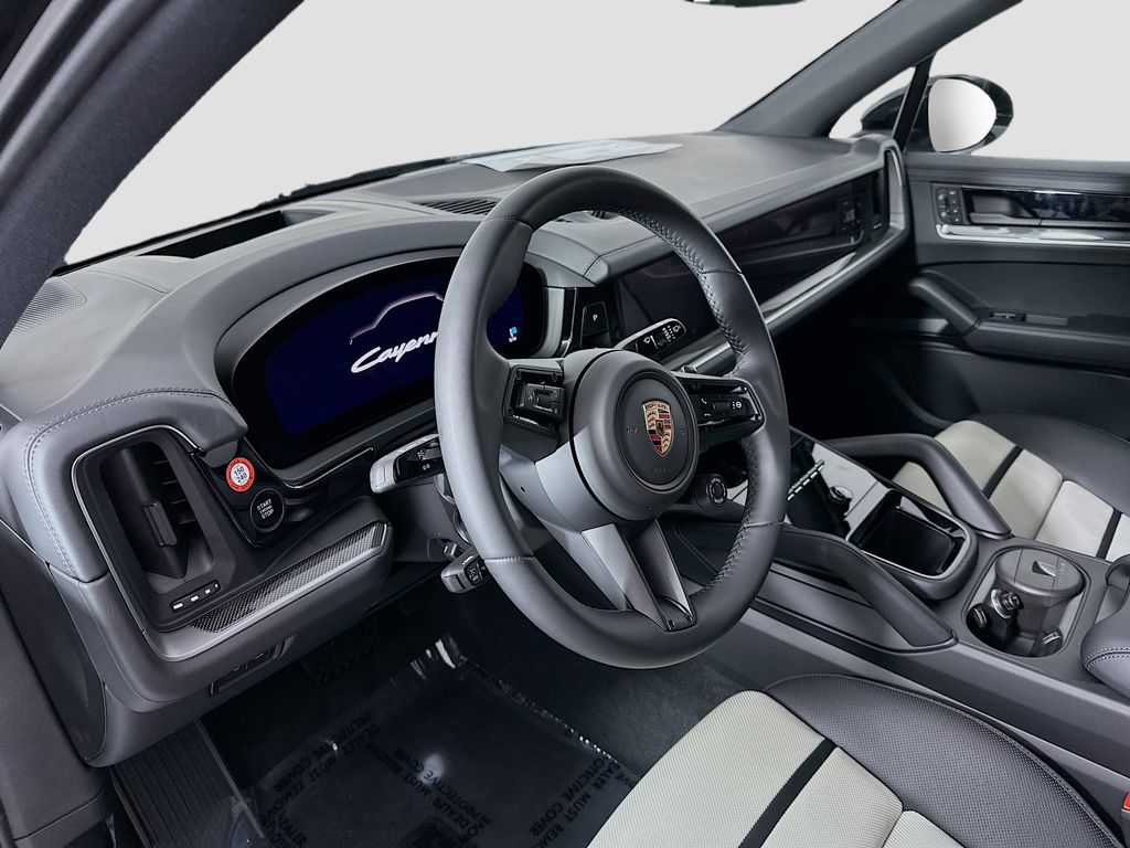 2026 Porsche Cayenne Base - Photo 4