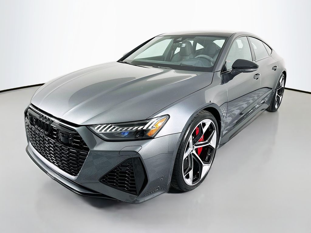 2025 Audi RS7 Performance's photo
