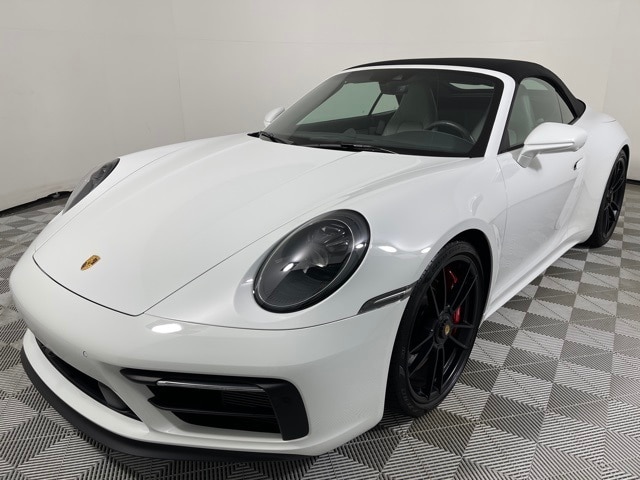 2023 Porsche 911 GTS