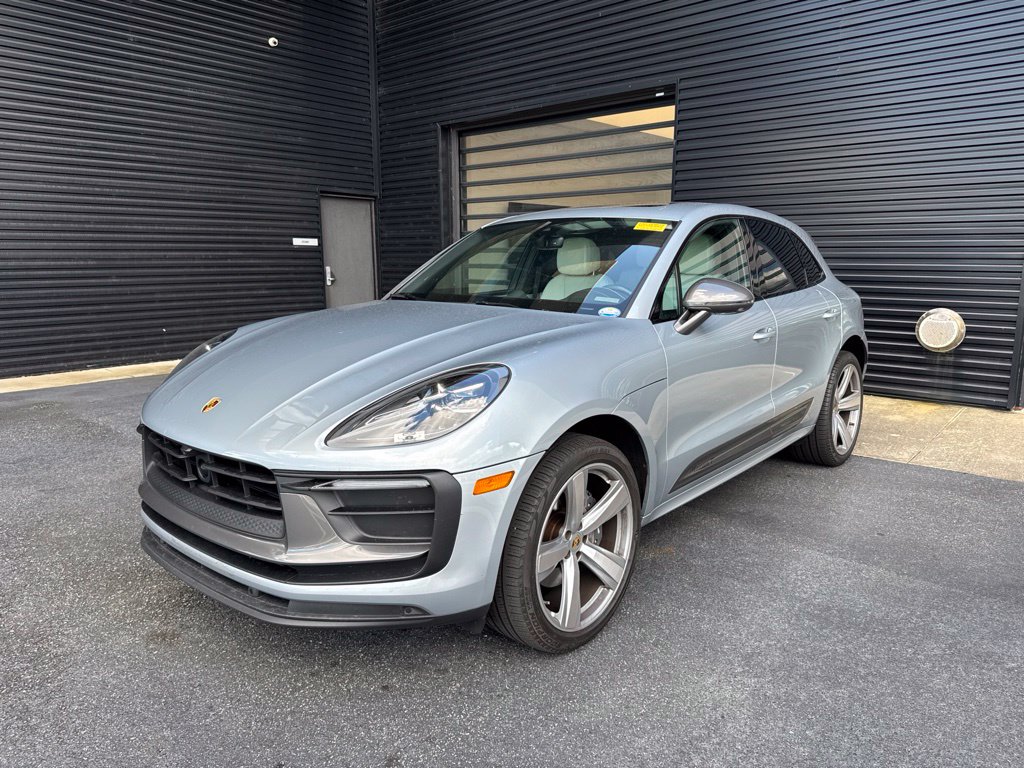 2023 Porsche Macan