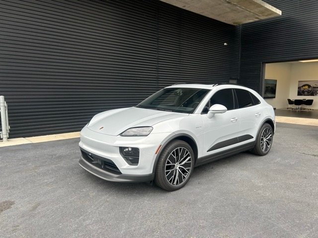 2024 Porsche Macan 4 Electric