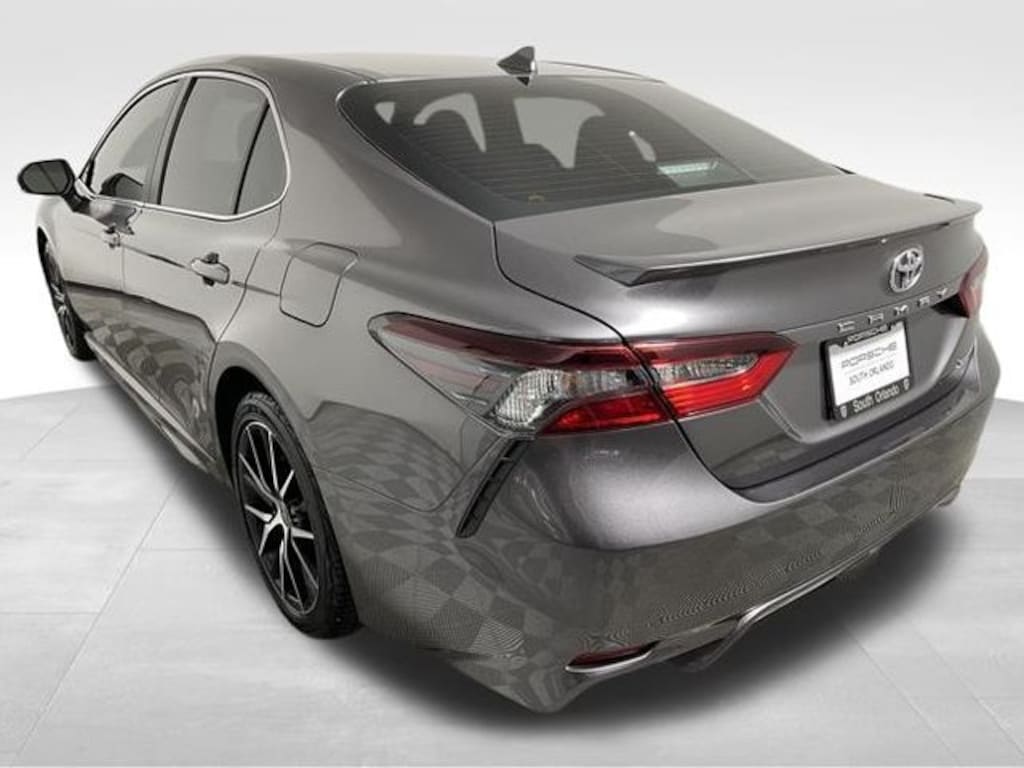 Used 2023 Toyota Camry SE Sedan