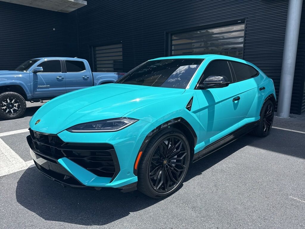 Used 2025 Lamborghini Urus SE SUV