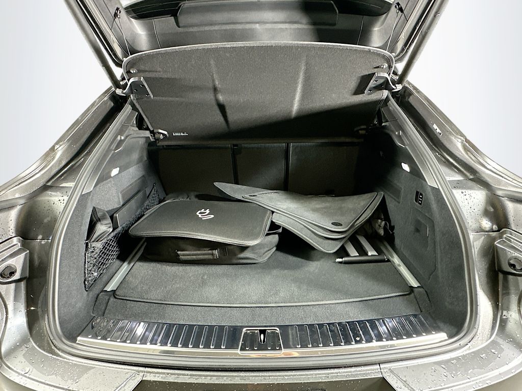 2025 Porsche Cayenne Coup E-Hybrid - Photo 28