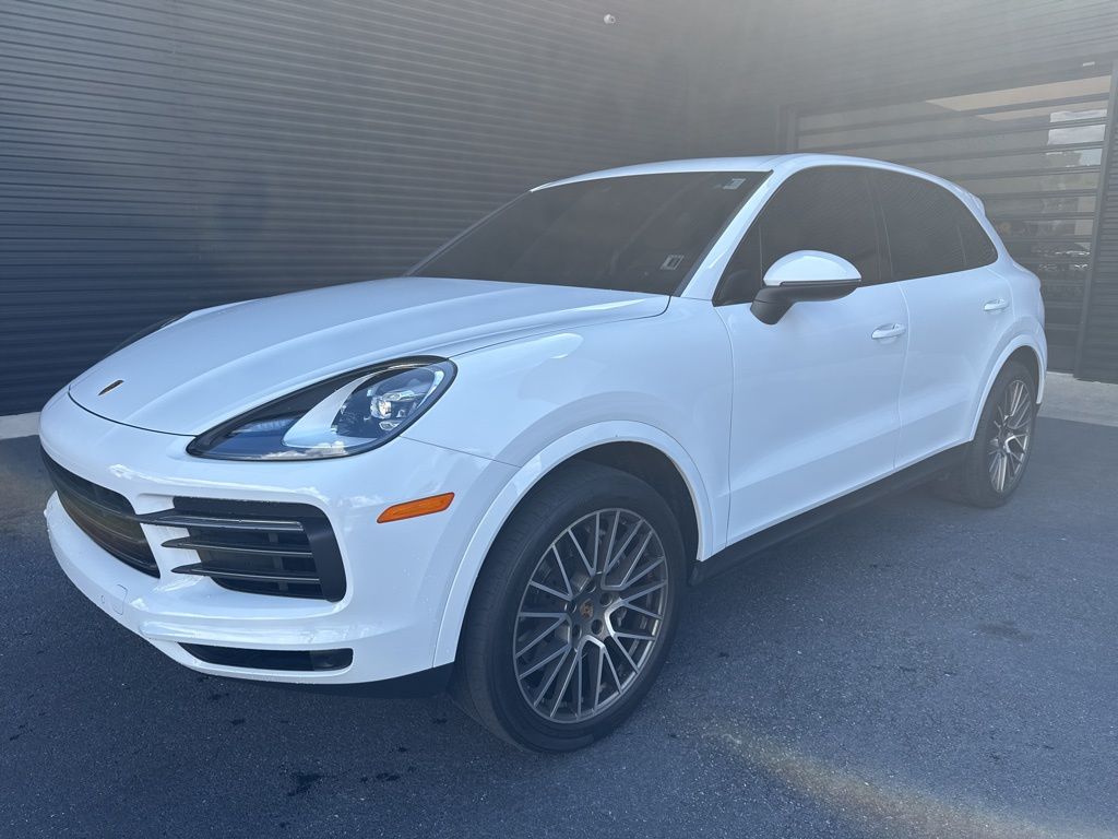 2023 Porsche Cayenne Base