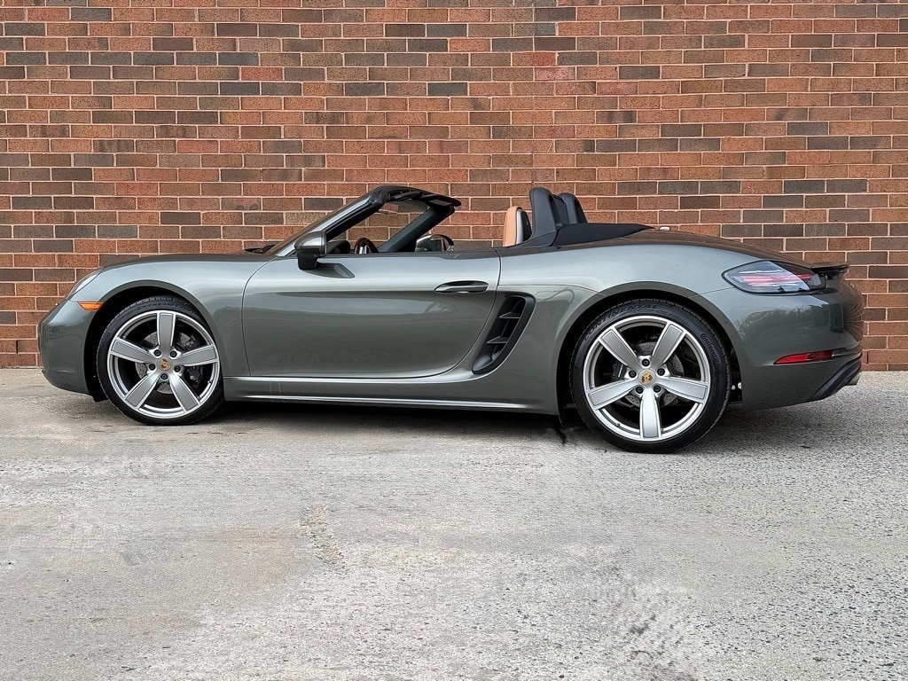 Used 2022 Porsche 718 Boxster Cabriolet