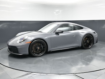 2026 Porsche 911 Carrera 4 GTS Coupe