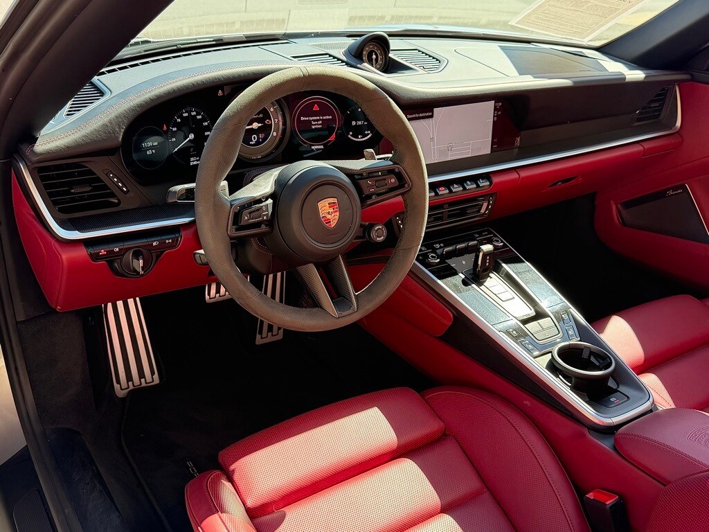 2024 Porsche 911 Turbo S Cabriolet photo 4
