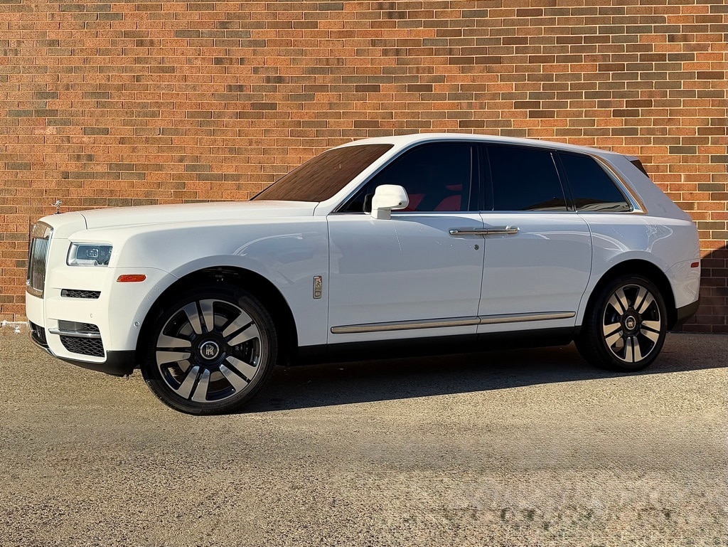 2024 Rolls-Royce Cullinan Base's photo