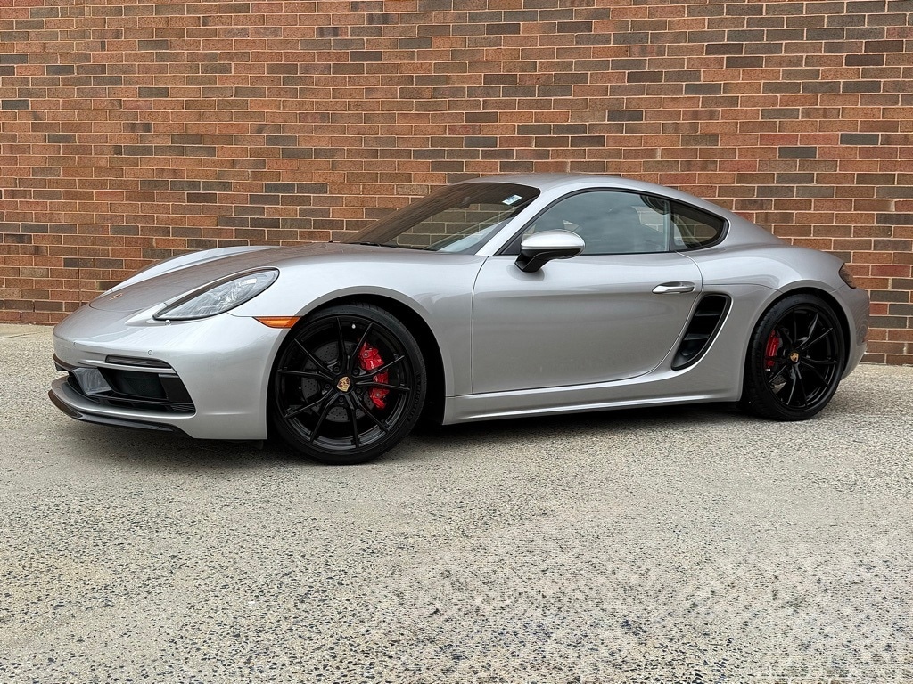 2024 Porsche 718