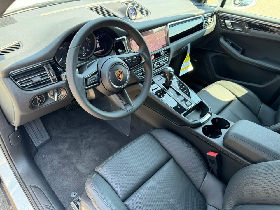 New 2024 Porsche Macan For Sale at Porsche South Shore | VIN:  WP1AA2A58RLB15706