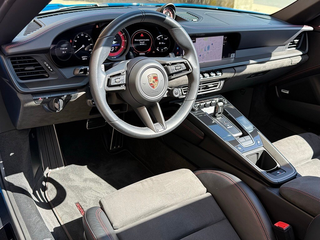 2023 Porsche 911 Targa 4S 4 GTS photo 4
