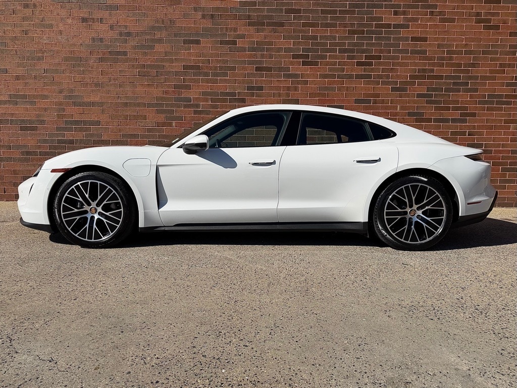 Certified 2024 Porsche Taycan Base with VIN WP0AA2Y11RSA12446 for sale in Freeport, NY