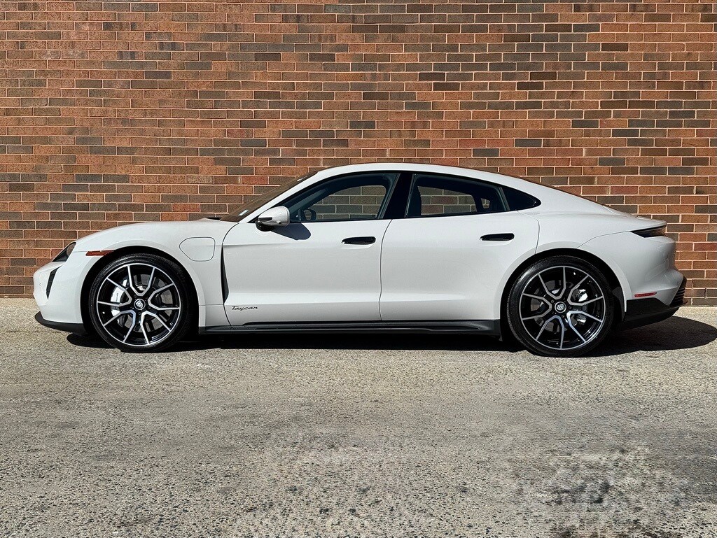 Certified 2024 Porsche Taycan Base with VIN WP0AA2Y11RSA10373 for sale in Freeport, NY