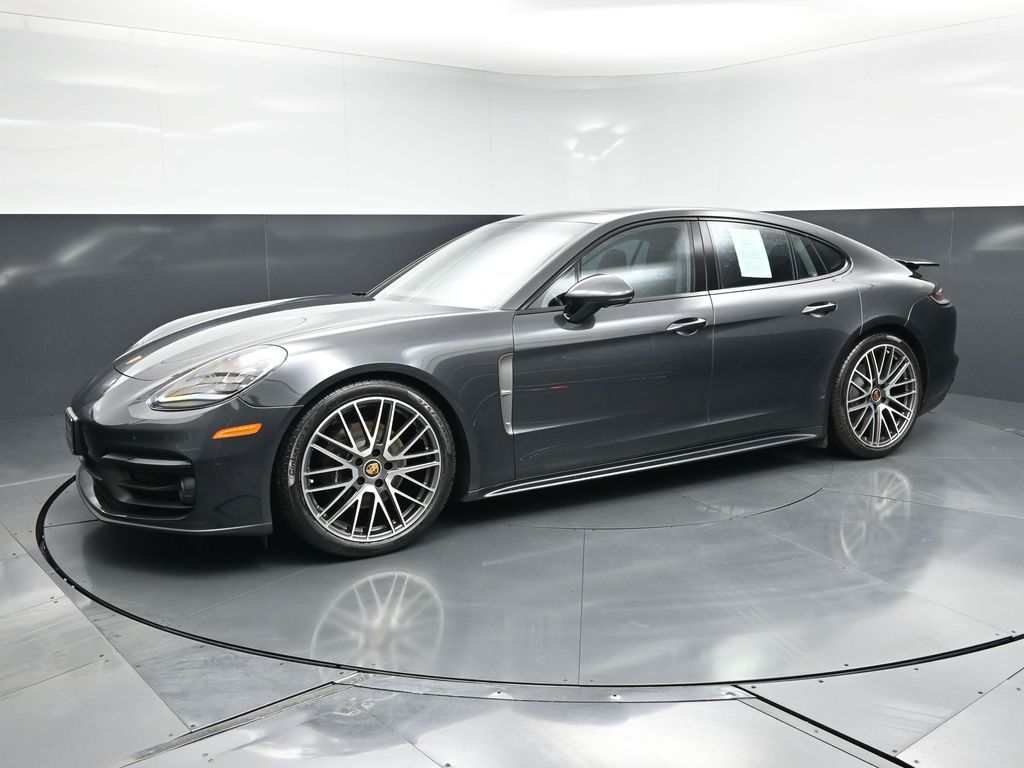 2023 Porsche Panamera Platinum Edition