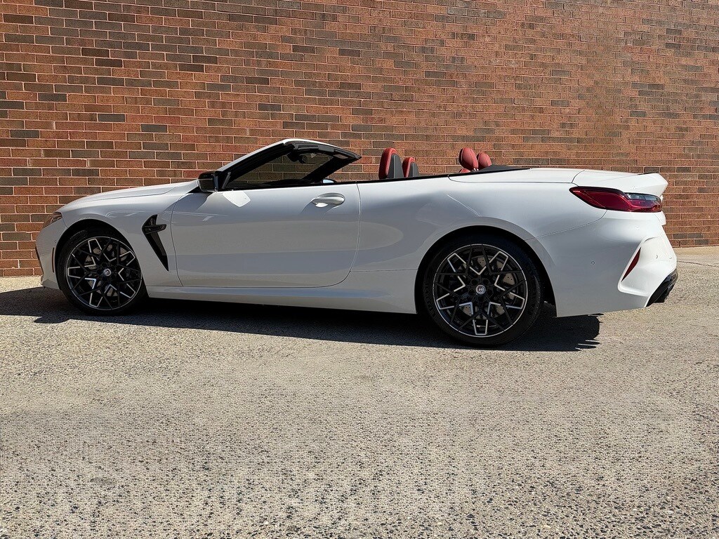 2022 Bmw M8 Competition Convertible photo 3