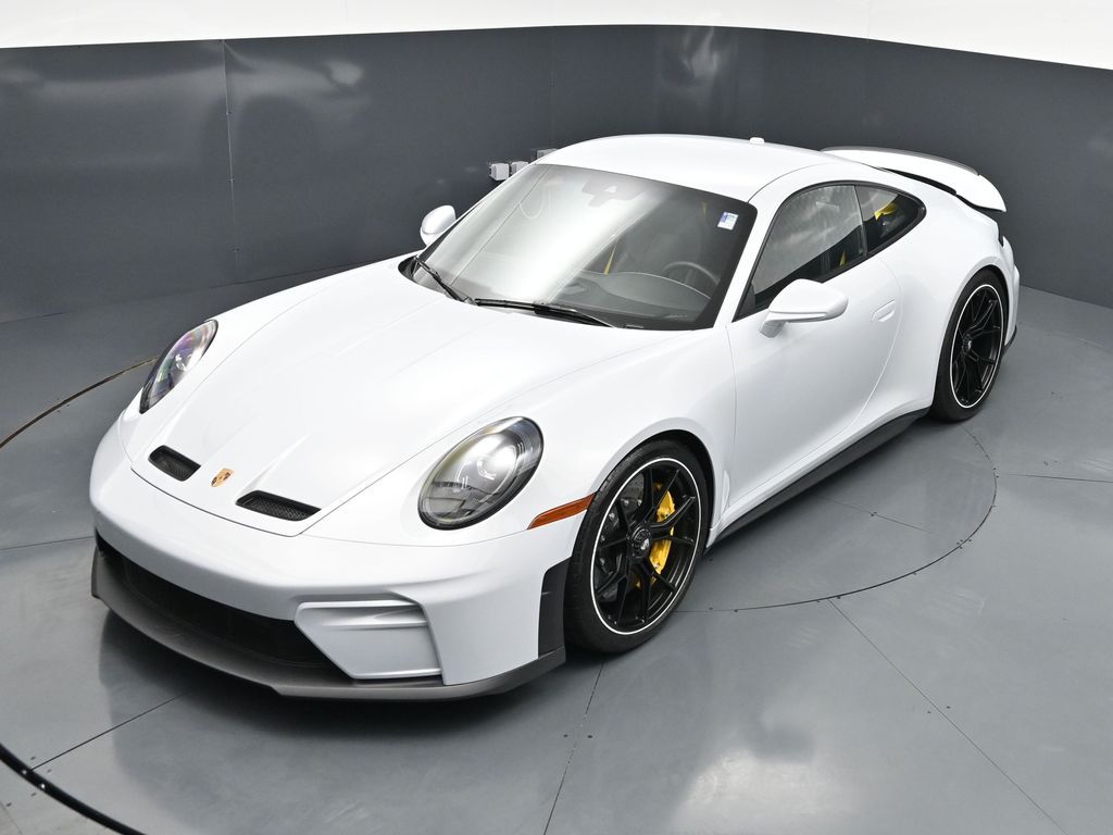 2025 Porsche 911 GT3 - Photo 12