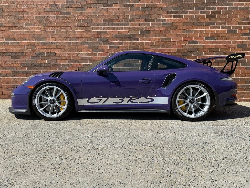 2016 Porsche 911 GT3 RS photo 2
