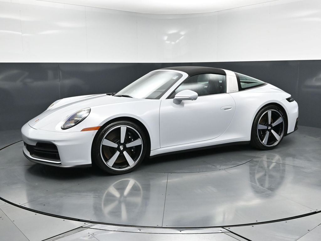 2026 Porsche 911 Targa 4S's photo
