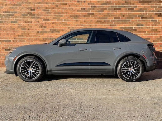 Porsche Macan Turbo 2025 - Solido 1/43 - Miniature Neuve Métal - Collection