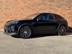 2026 Porsche Macan Electric 4 SUV