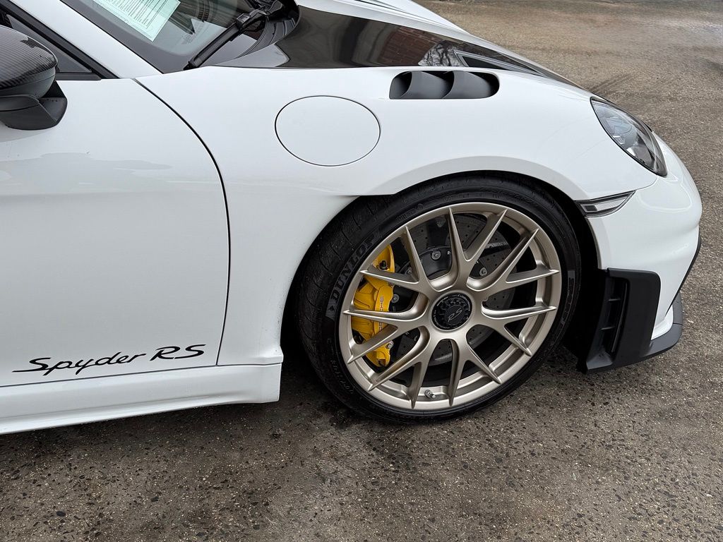 2024 Porsche 718 Spyder RS - Photo 22