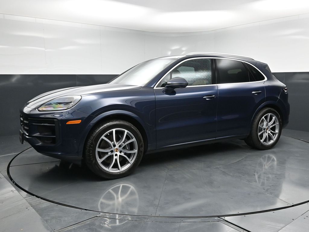 2025 Porsche Cayenne -'s photo